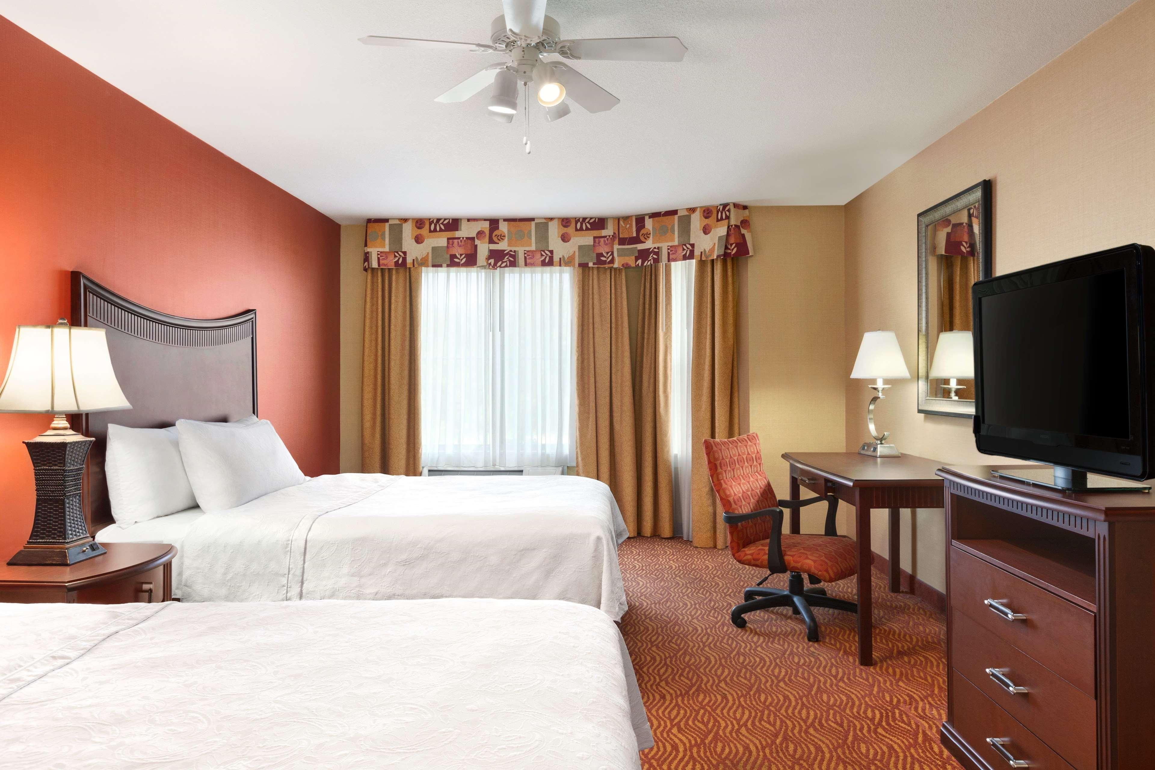 Homewood Suites Medford Bagian luar foto